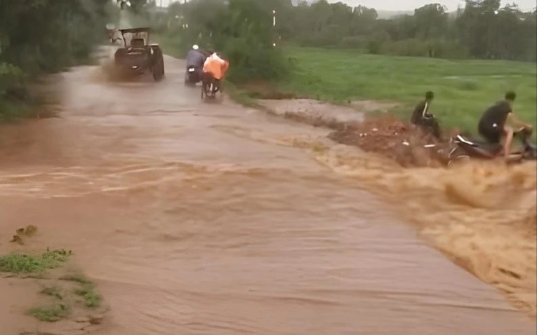 Một nữ chủ tịch hội nông dân xã bị nước cuốn tử vong