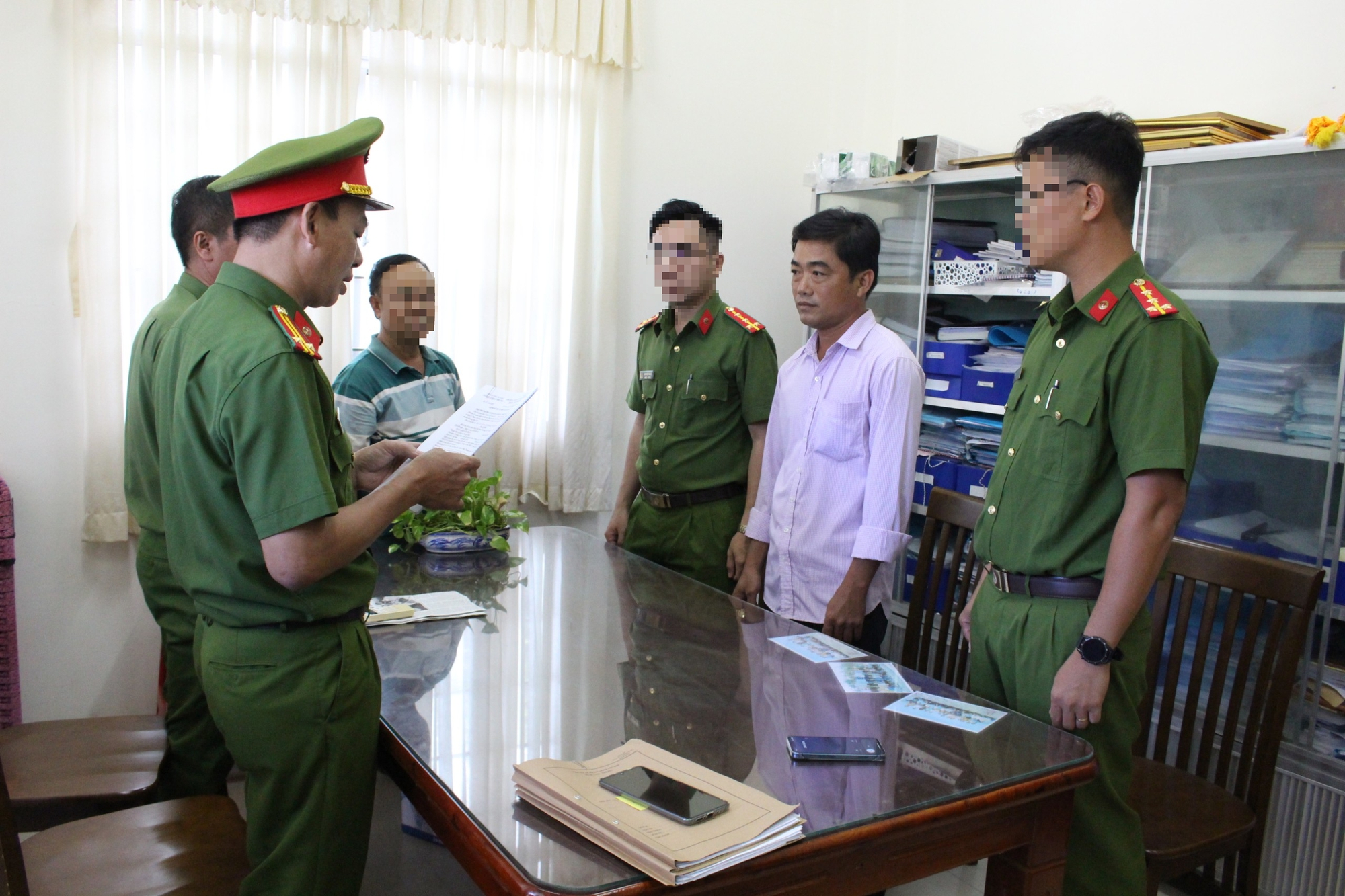 Vạch trần thủ đoạn tham ô của kế toán liên đoàn lao động huyện- Ảnh 1.