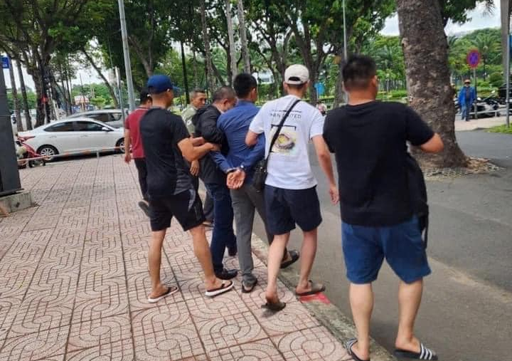 Vụ bắt nghi phạm s&aacute;t hại 2 mẹ con: C&oacute; ai nhận được 500 triệu đồng treo thưởng?- Ảnh 1.