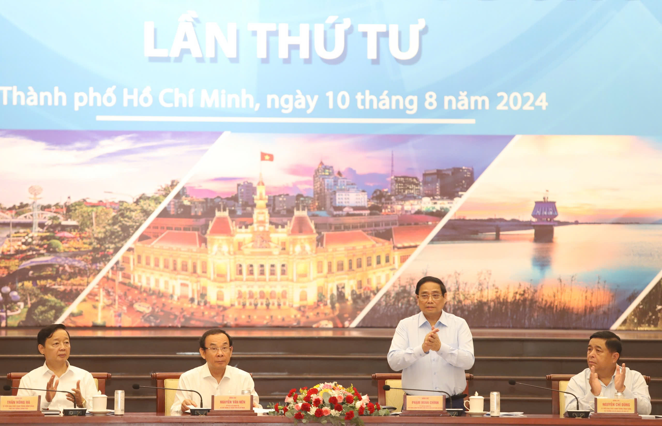 Thủ tướng chủ tr&igrave; hội nghị Hội đồng Điều phối V&ugrave;ng Đ&ocirc;ng Nam Bộ- Ảnh 1.