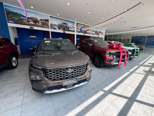 C&aacute;c mẫu xe của h&atilde;ng Ford giảm gi&aacute; tương ứng 50% lệ ph&iacute; trước bạ