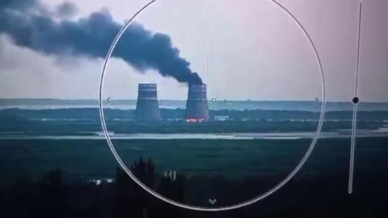 Nổ, ch&aacute;y ở nh&agrave; m&aacute;y điện hạt nh&acirc;n lớn nhất ch&acirc;u &Acirc;u, Ukraine - Nga đổ lỗi cho nhau- Ảnh 1.