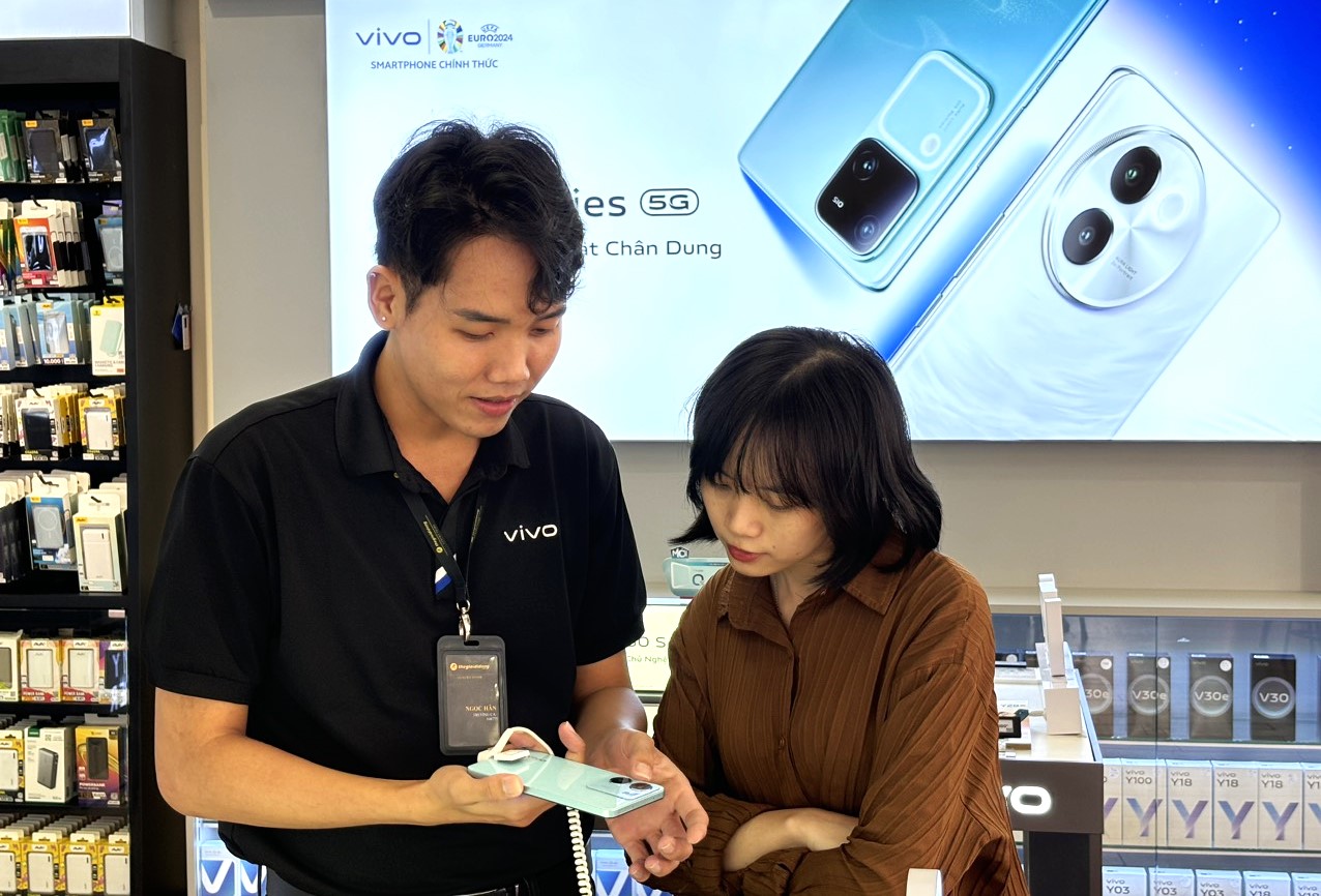 Thu 2G đổi smartphone 4G vivo tại Thế Giới Di Động: kh&ocirc;ng cần trả trước, tặng data lướt mạng thả ga- Ảnh 3.