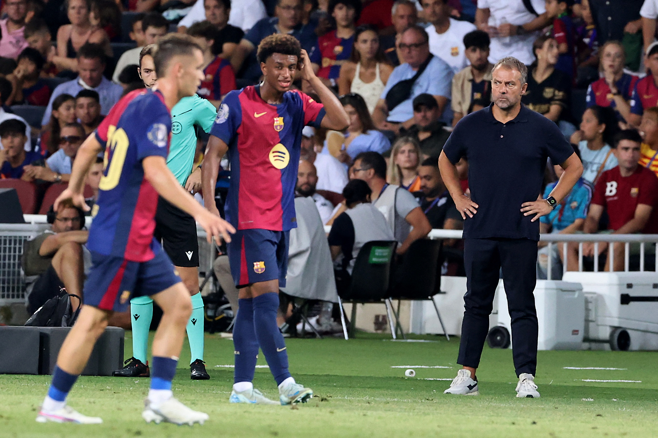 Thua sốc s&acirc;n nh&agrave;, Barcelona lần đầu vuột c&uacute;p Joan Gamper sau 11 năm- Ảnh 7.