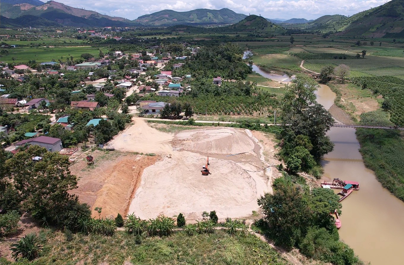 Doanh nghiệp khai th&aacute;c c&aacute;t cấp cho cao tốc phớt lờ chỉ đạo?- Ảnh 1.