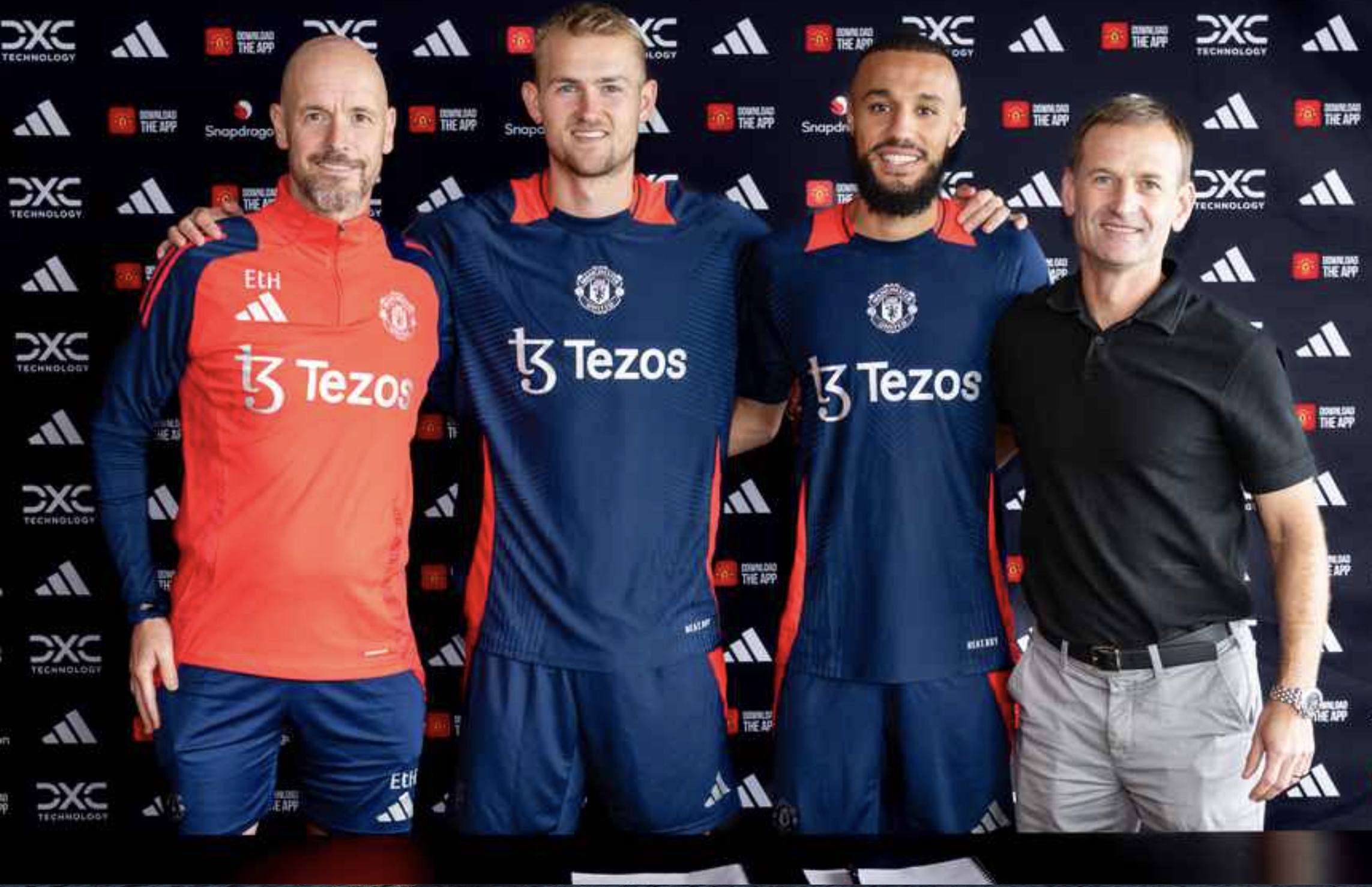 Man United c&ocirc;ng bố hai t&acirc;n binh De Ligt v&agrave; Mazraoui- Ảnh 1.