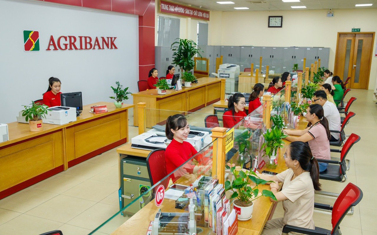Agribank phát hành 10.000 tỉ đồng trái phiếu ra công chúng năm 2024
