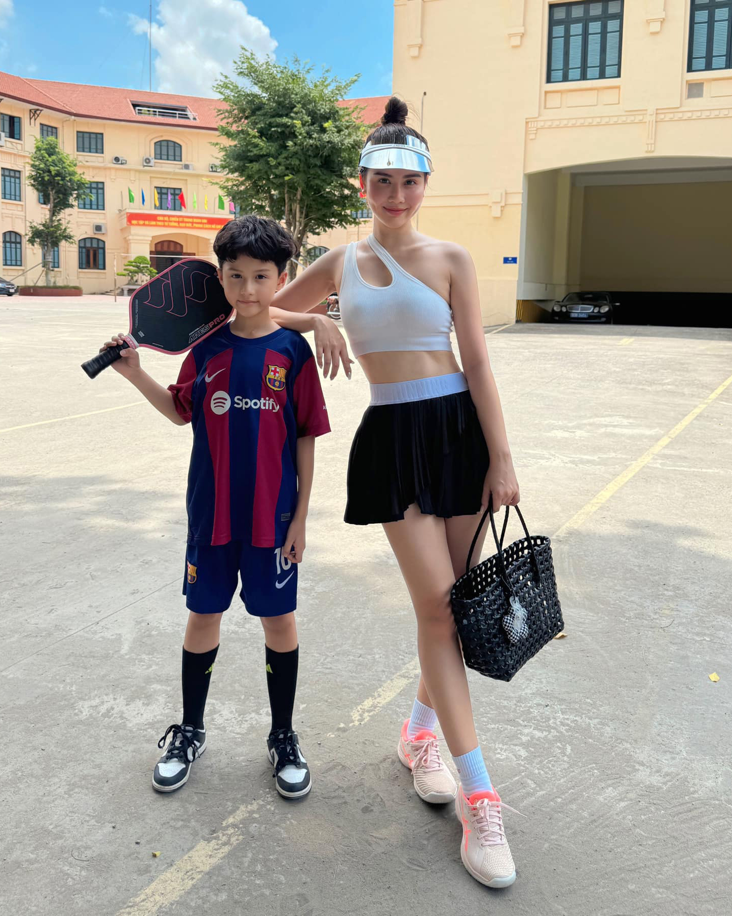 Người đẹp Việt gợi ý thời trang cho những cô nàng chơi pickleball
- Ảnh 4.