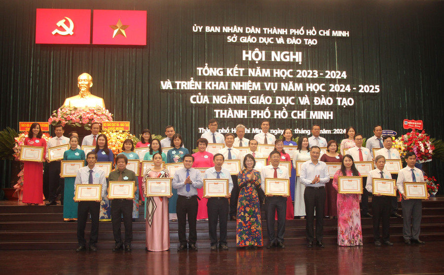 TP HCM sẽ chọn 1 số trường học th&iacute; điểm sử dụng tiếng Anh l&agrave;m ng&ocirc;n ngữ thứ hai - Ảnh 4.