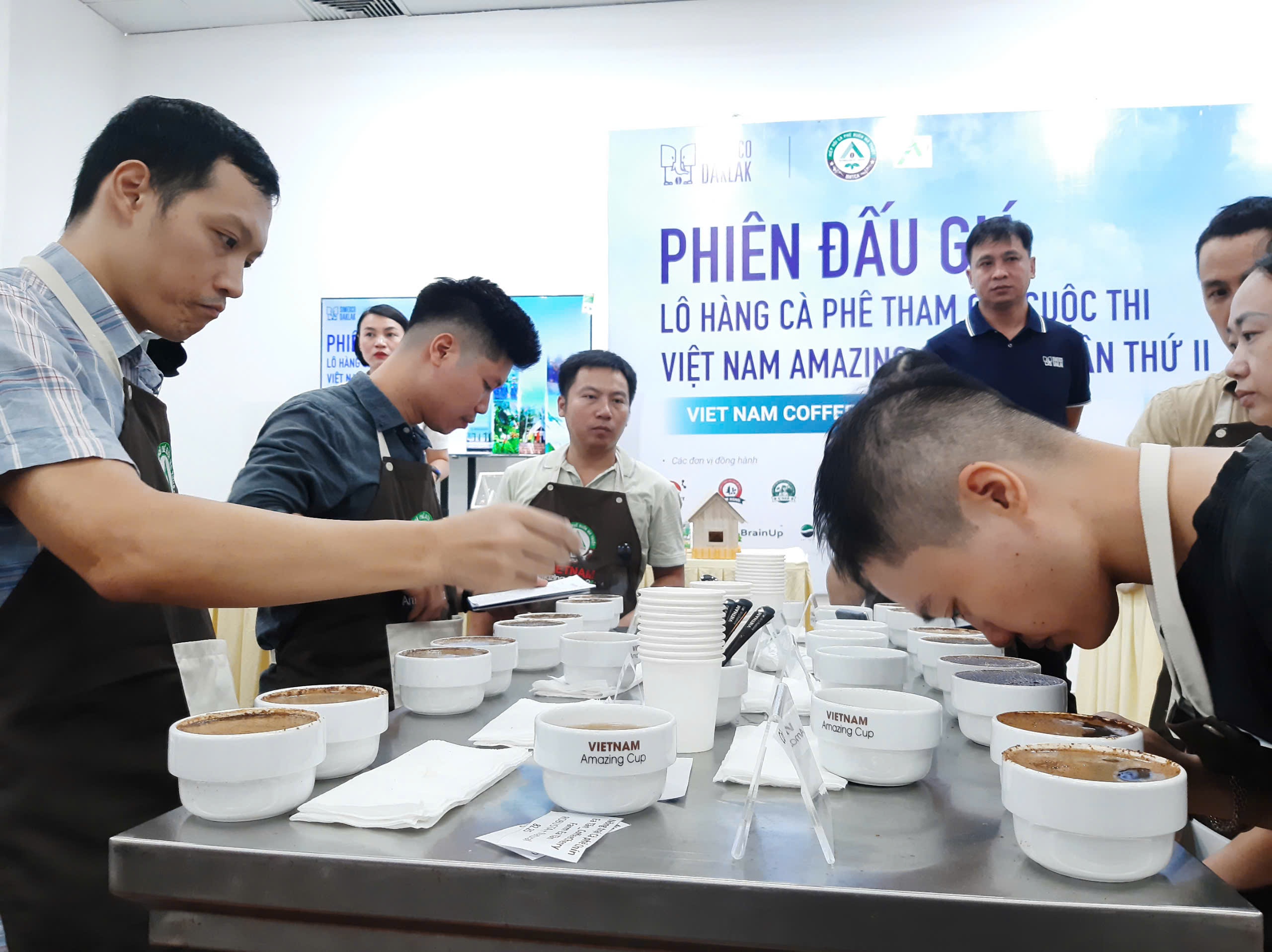 C&agrave; ph&ecirc; đặc sản "ngon nhất Việt Nam" được chốt gi&aacute; 1,2 triệu đồng/kg- Ảnh 1.