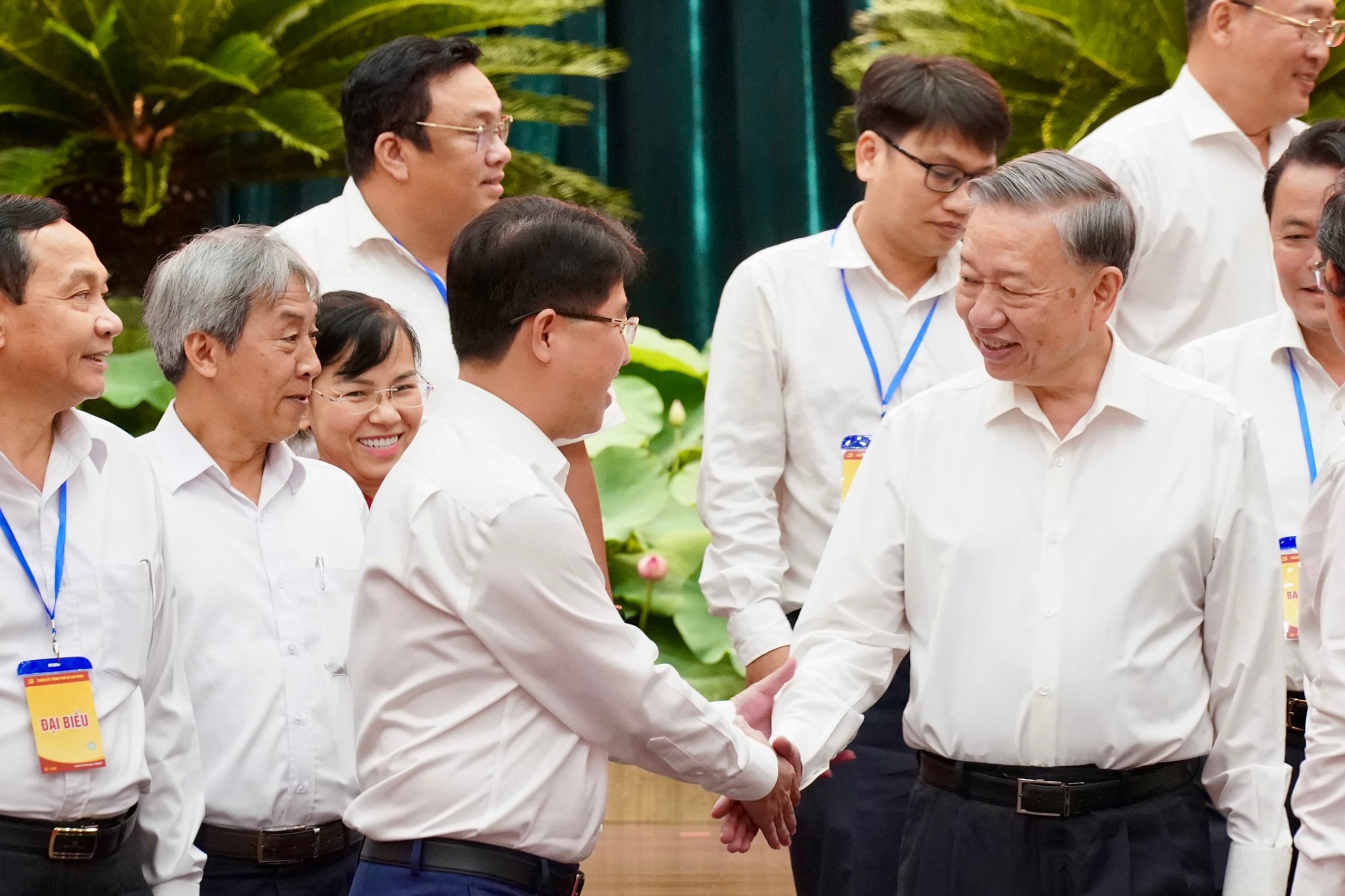 Phóng sự ảnh: Toàn cảnh ngày làm việc của Tổng Bí thư, Chủ tịch nước Tô Lâm tại TPHCM- Ảnh 17.
