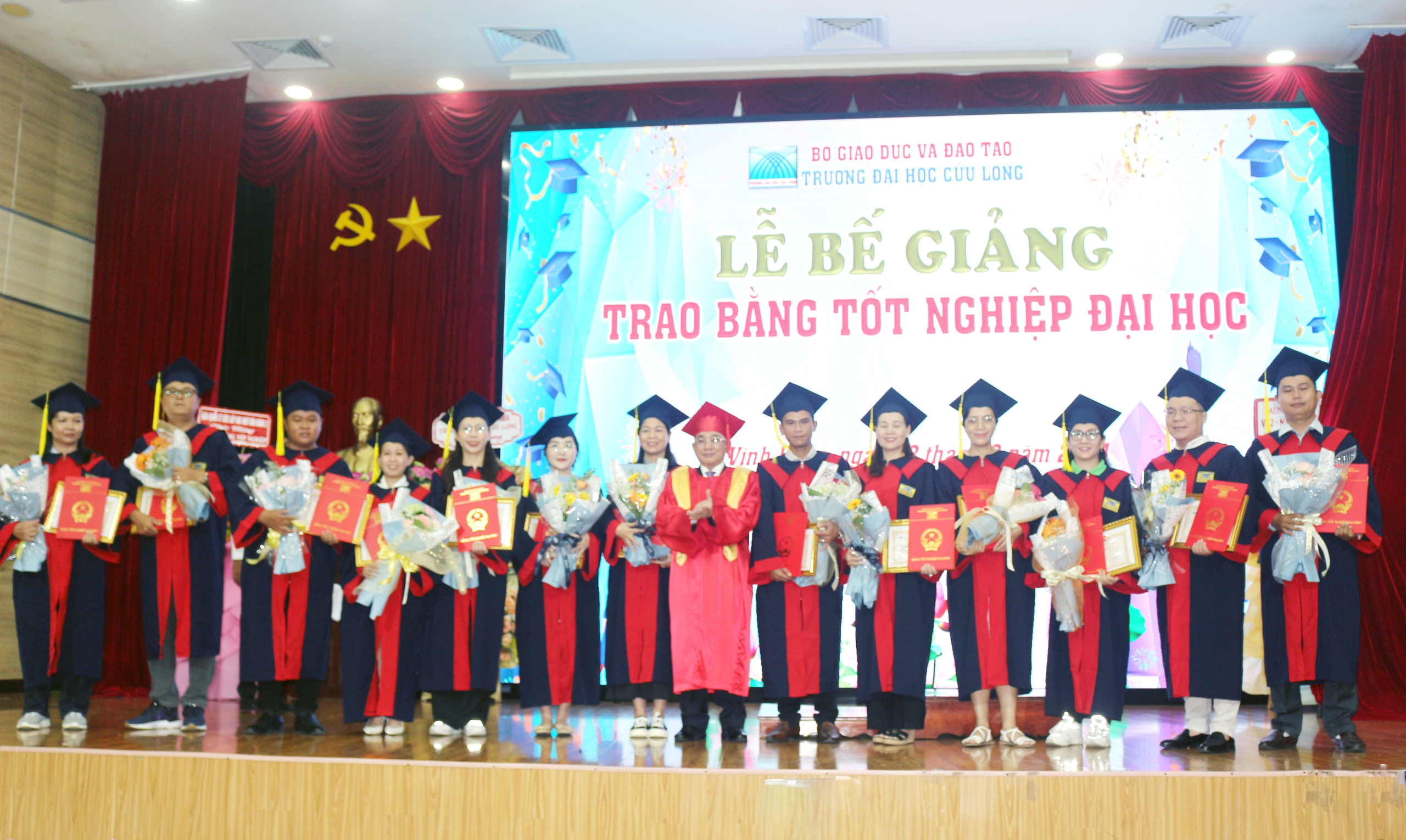 751 t&acirc;n cử nh&acirc;n Trường ĐH Cửu Long đ&oacute;n tin vui- Ảnh 3.