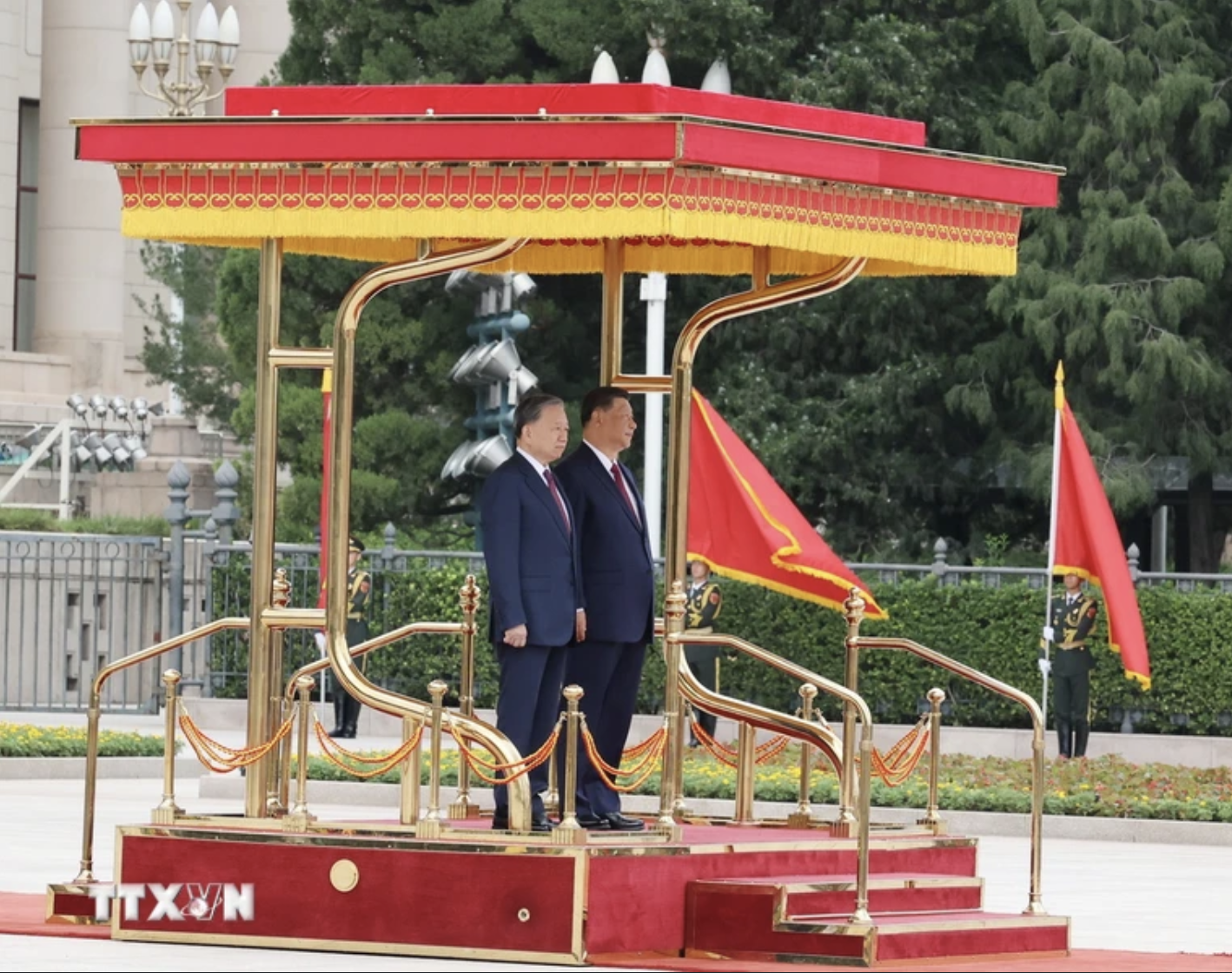 Trung Quốc bắn 21 ph&aacute;t đại b&aacute;c ch&agrave;o mừng Tổng B&iacute; thư, Chủ tịch nước T&ocirc; L&acirc;m- Ảnh 5.