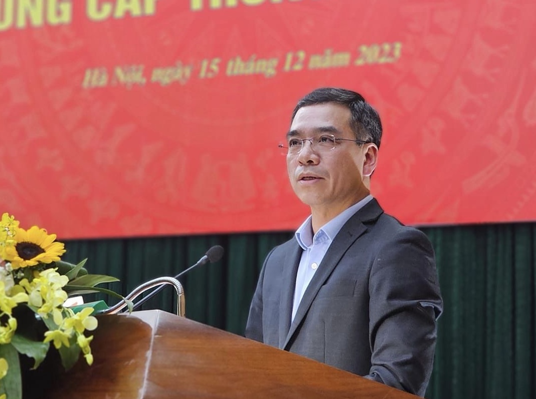 &Ocirc;ng H&agrave; Anh Đức giữ chức Cục trưởng Cục Quản l&yacute; kh&aacute;m chữa bệnh- Ảnh 1.