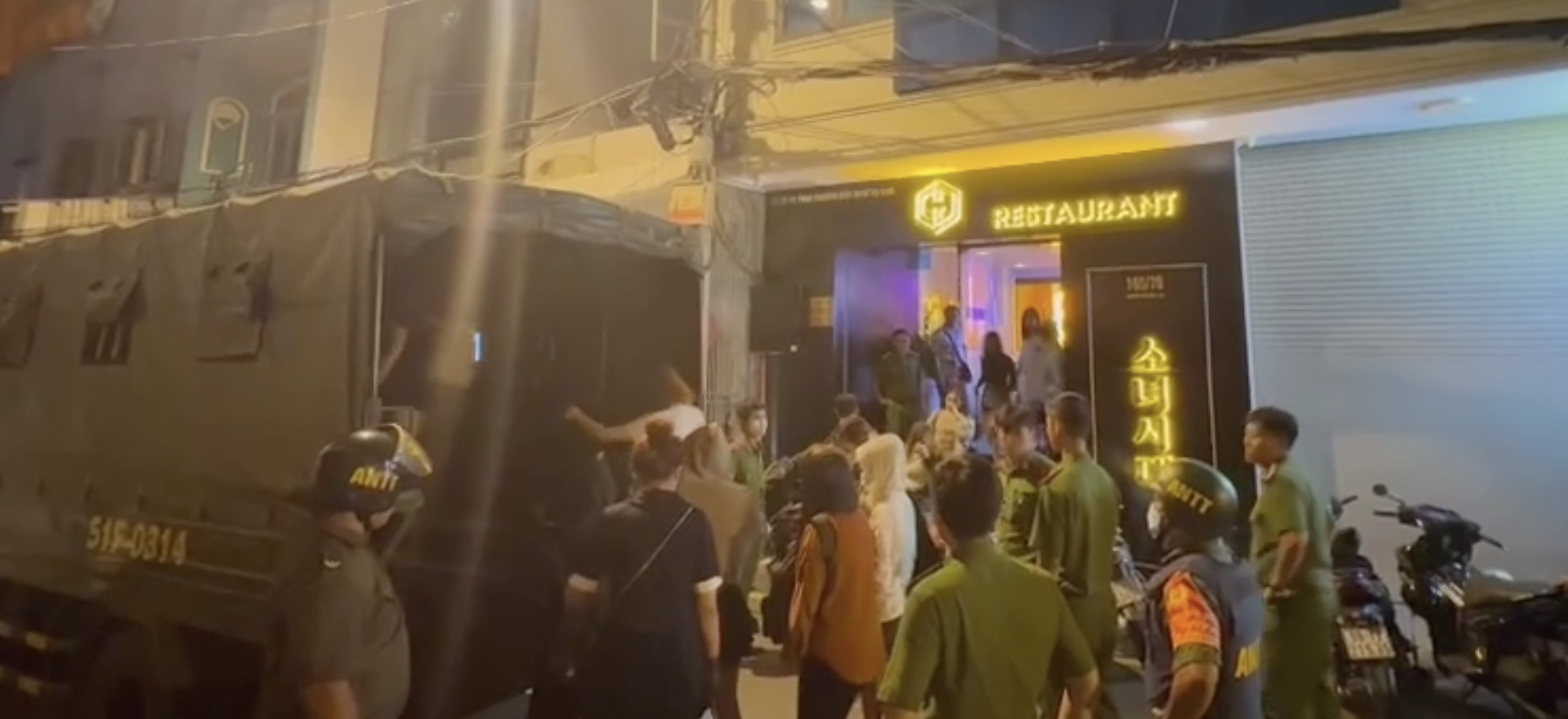 C&ocirc;ng an TP HCM tạm giữ "Madam Yến"- Ảnh 2.