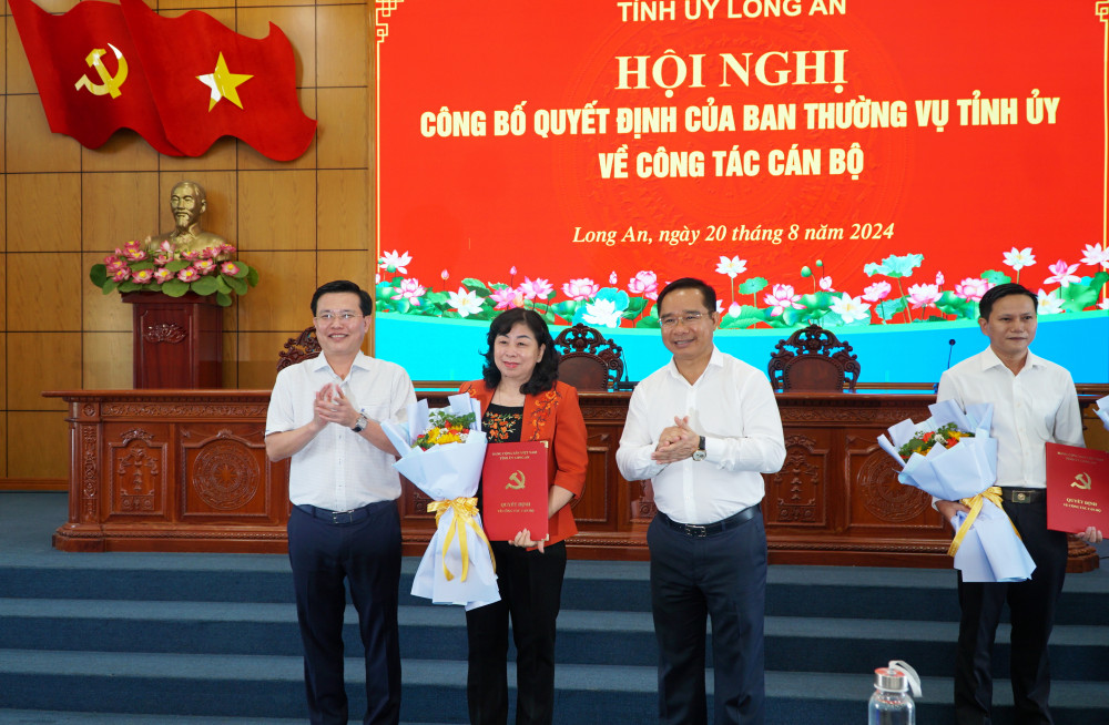 Long An chỉ định, bổ nhiệm, điều động nhiều c&aacute;n bộ chủ chốt- Ảnh 5.