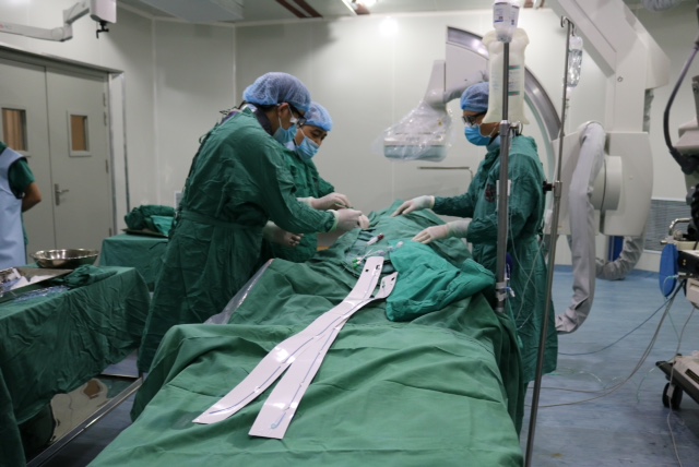 L&agrave;m r&otilde; ca tử vong sau thay van động mạch chủ c&oacute; 3 b&aacute;c sĩ Bệnh viện Bạch Mai tham gia- Ảnh 1.