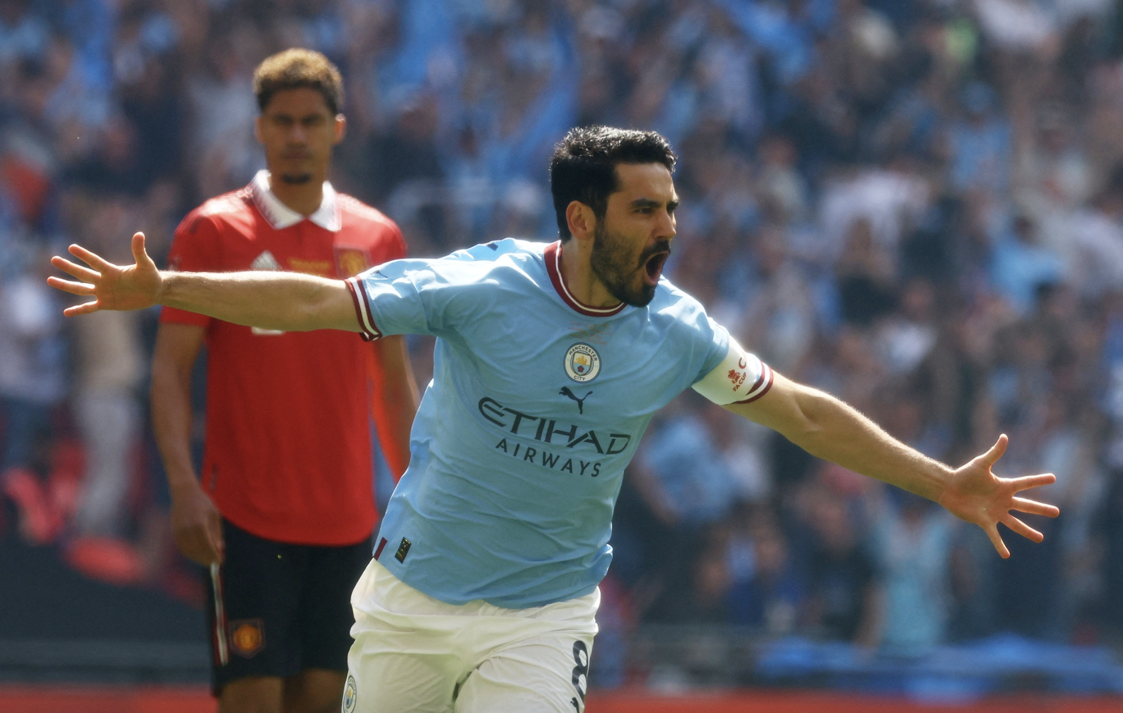 Ilkay Gundogan bất ngờ rời Barcelona, trở lại với Pep Guardiola - Ảnh 2.