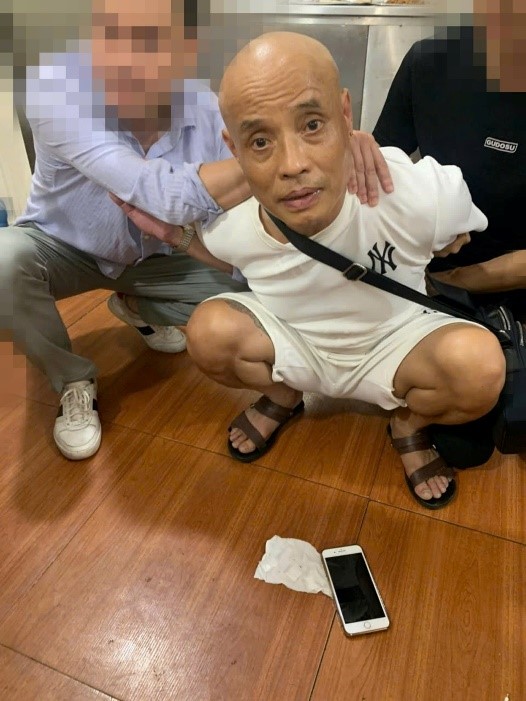 2 người đ&agrave;n &ocirc;ng c&ugrave;ng thiếu nữ 14 tuổi sử dụng ma t&uacute;y trong nh&agrave; nghỉ- Ảnh 2.