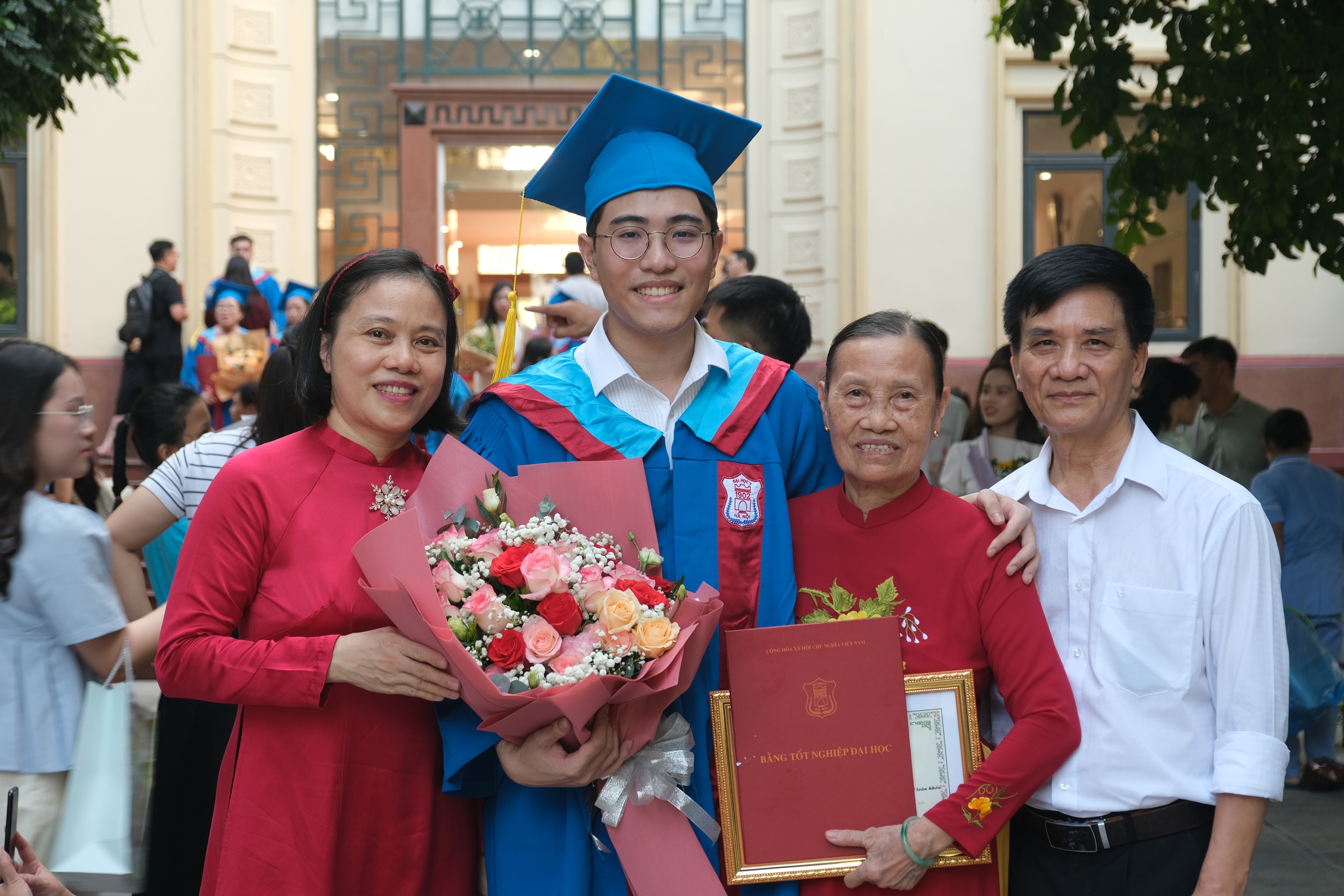 Thủ khoa &ldquo;đầu ra&rdquo; ĐH Y H&agrave; Nội từng trượt 3 trường chuy&ecirc;n- Ảnh 2.