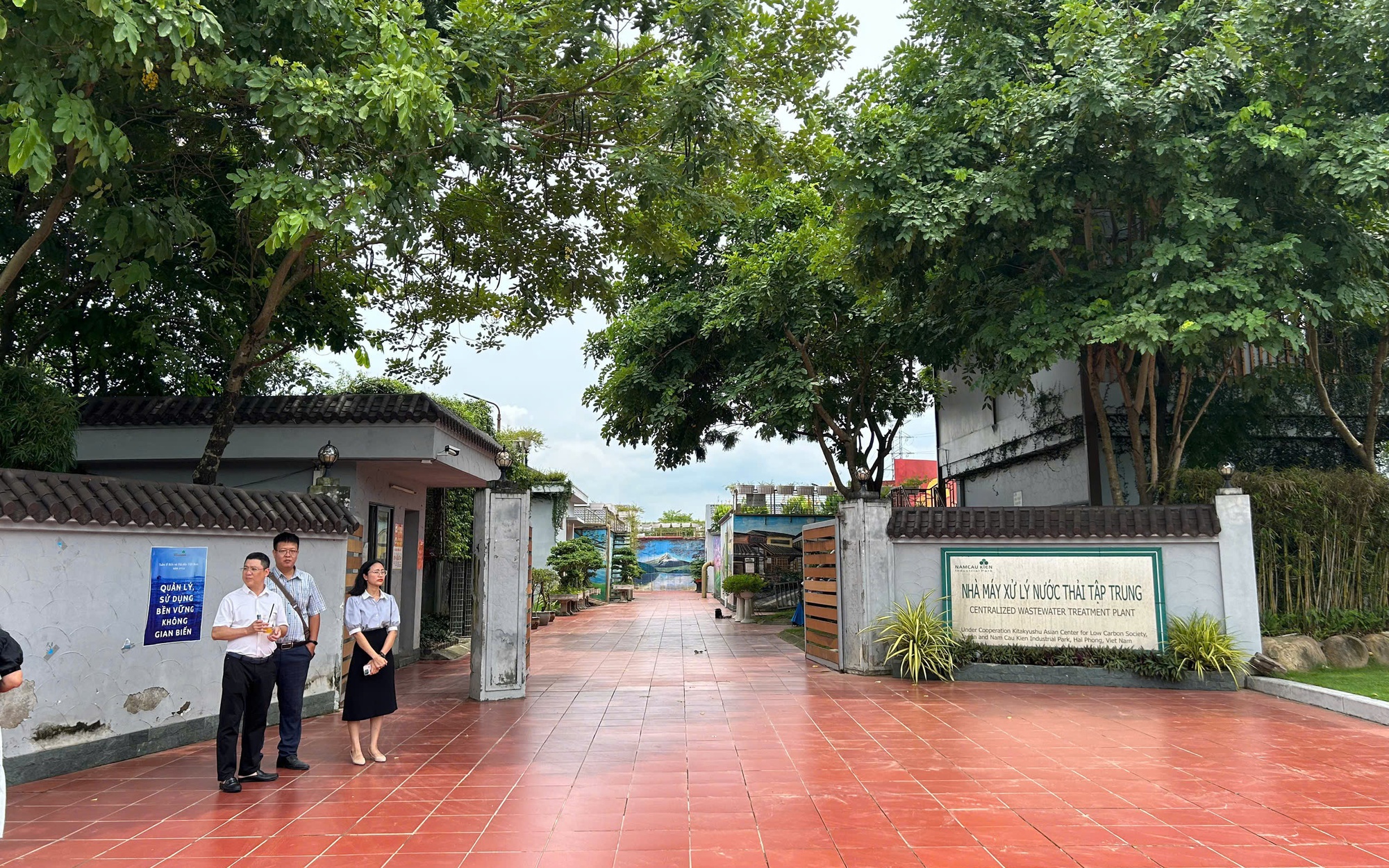 Chuyển đổi sang khu c&ocirc;ng nghiệp sinh th&aacute;i