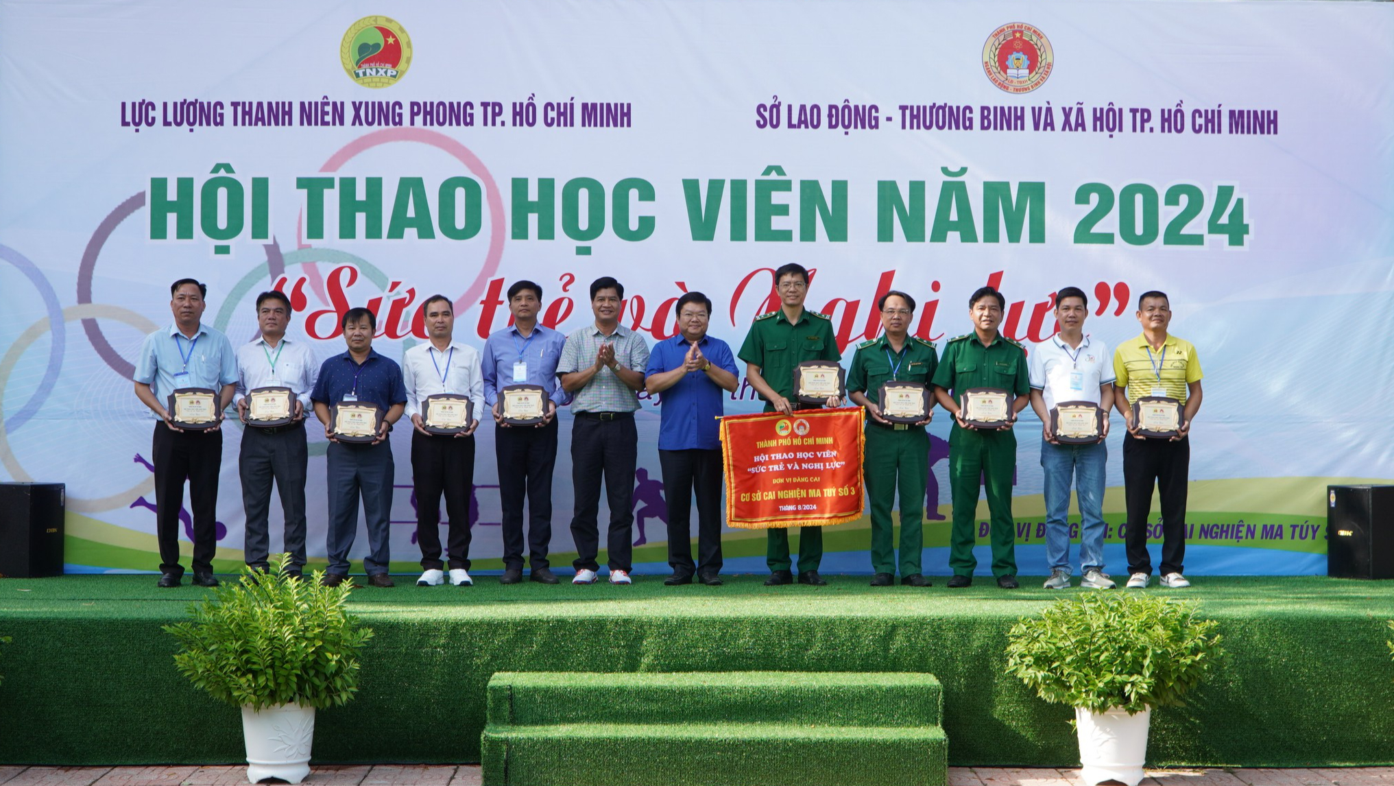 Gần 200 người tranh t&agrave;i tại Hội thao học vi&ecirc;n &ldquo;Sức trẻ v&agrave; Nghị lực&rdquo;- Ảnh 2.