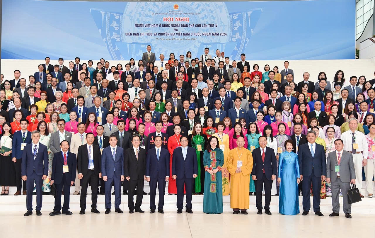 "Hội nghị Di&ecirc;n Hồng" của người Việt Nam ở nước ngo&agrave;i: Những &yacute; kiến t&acirc;m huyết- Ảnh 14.