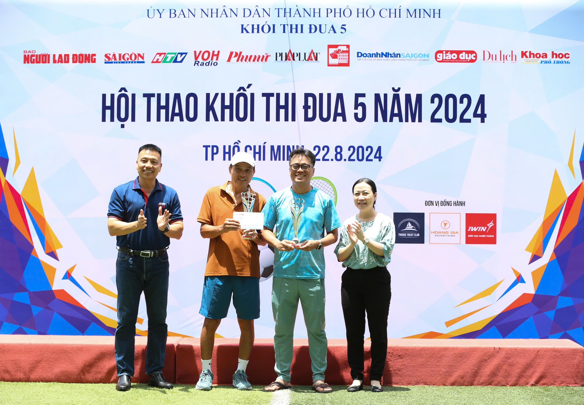 Hội thao Khối thi đua 5 năm 2024: VOH v&ocirc; địch b&oacute;ng đ&aacute;, HTV v&ocirc; địch quần vợt- Ảnh 9.