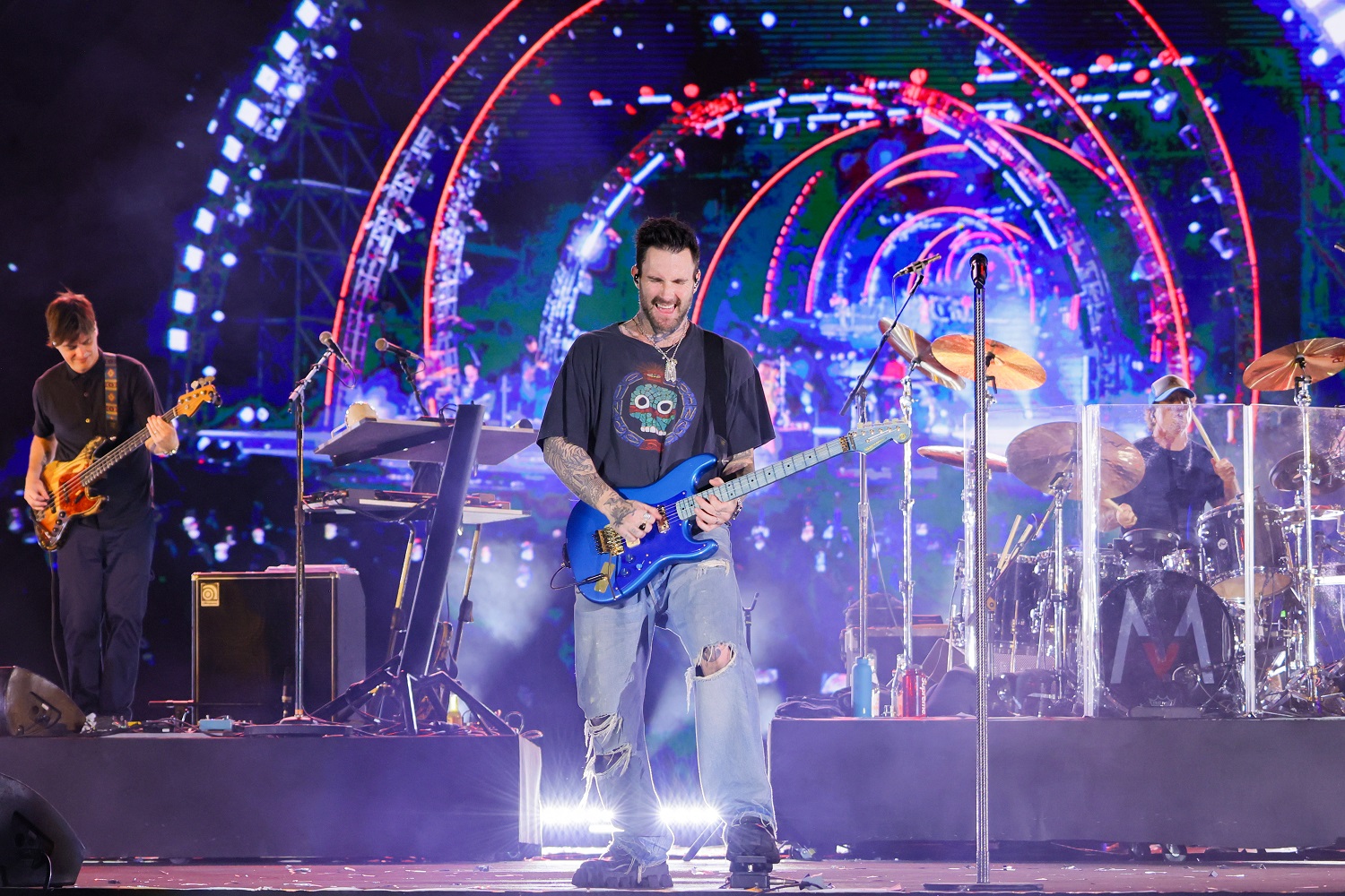 Maroon 5 tại si&ecirc;u nhạc hội 8Wonder Winter Festival tại Ph&uacute; Quốc hồi th&aacute;ng 12-2023