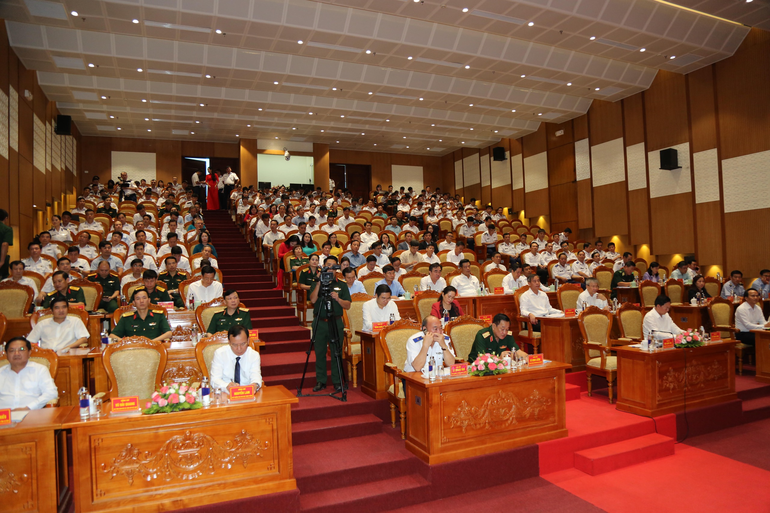 Chương tr&igrave;nh "Cảnh s&aacute;t biển đồng h&agrave;nh với ngư d&acirc;n" l&agrave; điển h&igrave;nh "D&acirc;n vận kh&eacute;o" của Qu&acirc;n đội- Ảnh 2.