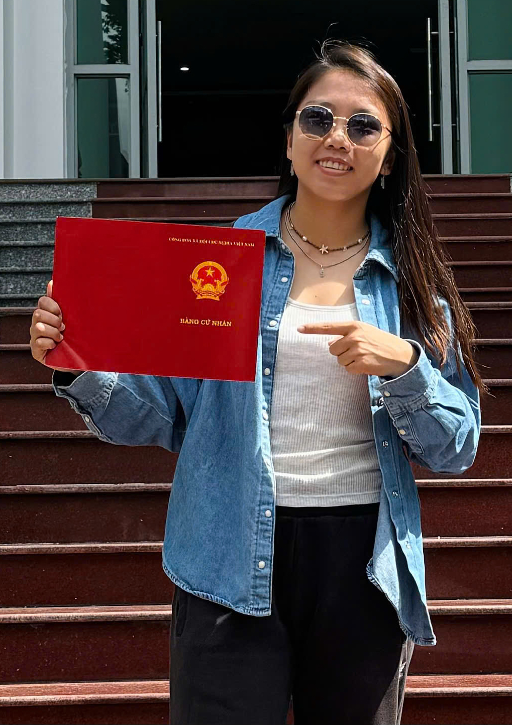 Nữ tuyển thủ HUỲNH NHƯ: B&oacute;ng đ&aacute; v&agrave; biết sống để cho đi- Ảnh 5.