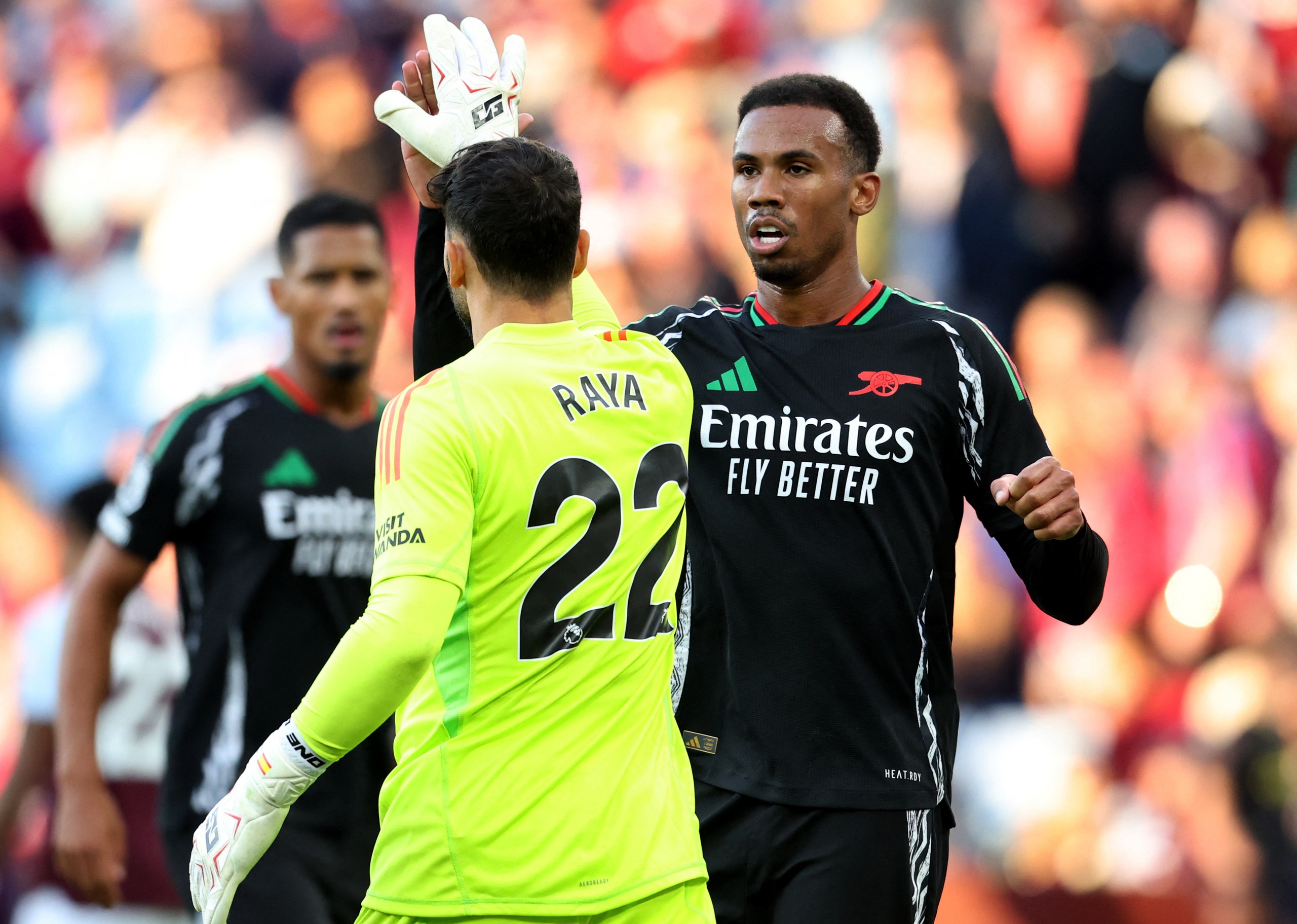 Aston Villa gục ng&atilde; s&acirc;n nh&agrave;, Arsenal g&oacute;p mặt Top 3 Ngoại hạng Anh- Ảnh 7.