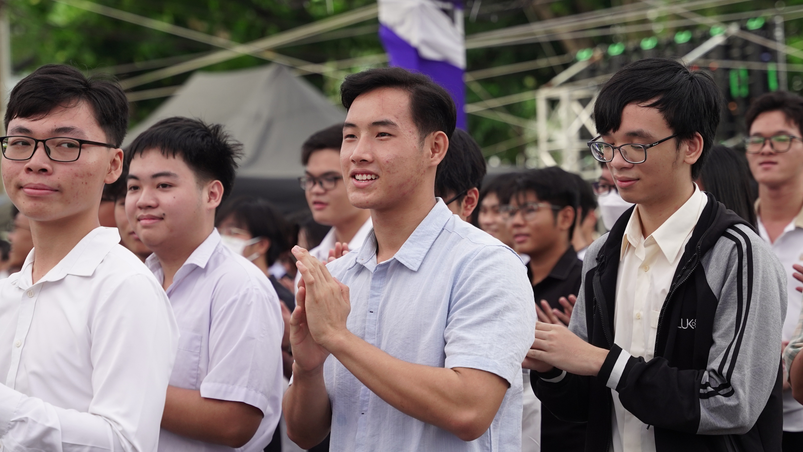 Trường ĐH B&aacute;ch khoa TP HCM khai giảng năm học mới- Ảnh 2.