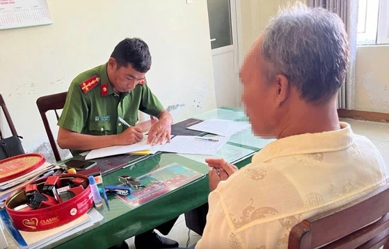 Vụ đánh vợ dã man vì ăn hết con cá: Người vợ xin tha cho chồng- Ảnh 2.