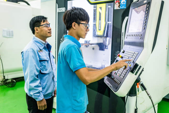 Nh&agrave; trường bắt tay với doanh nghiệp đ&agrave;o tạo sinh vi&ecirc;n sang Đức l&agrave;m việc- Ảnh 6.