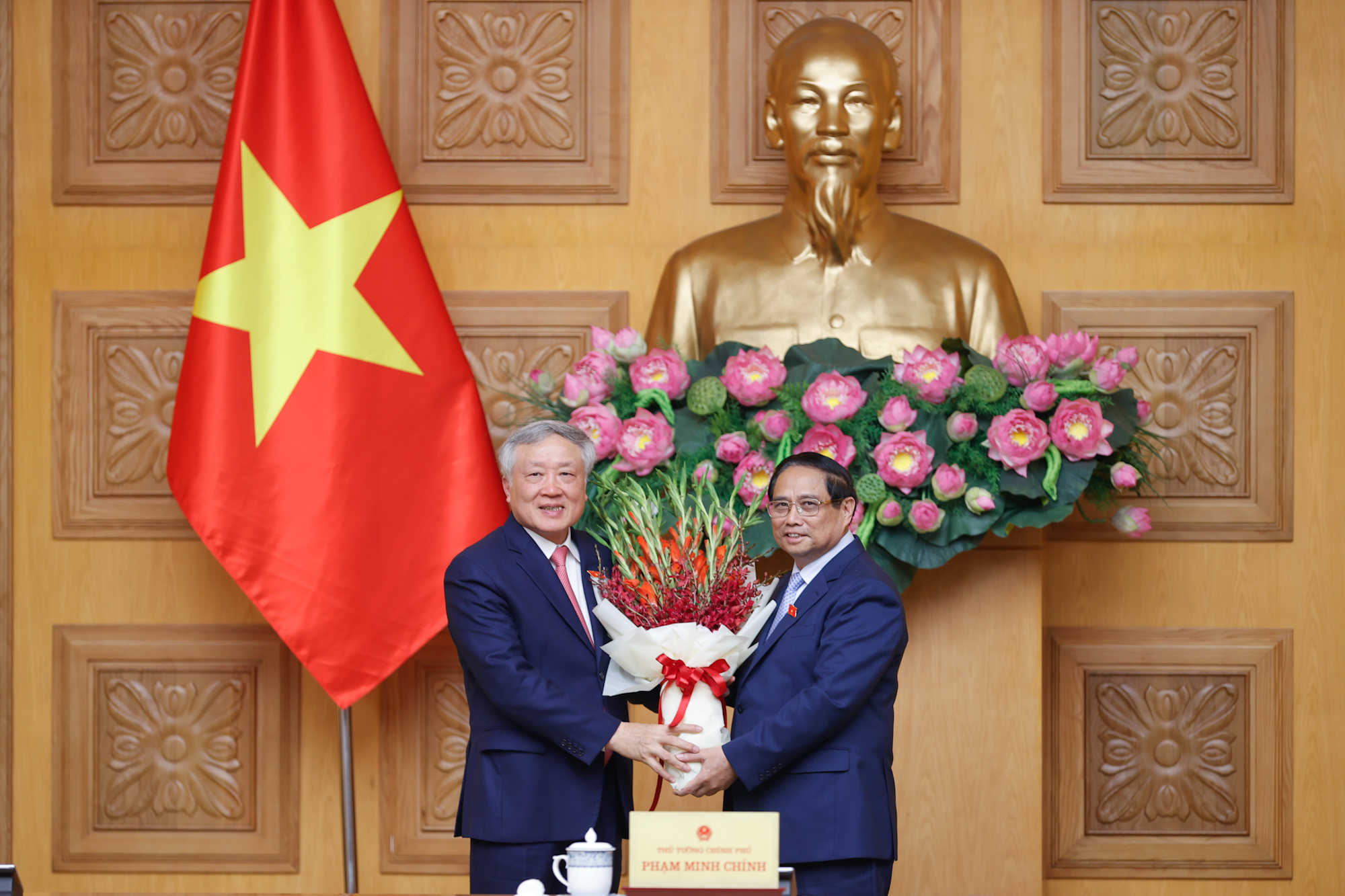 Thủ tướng Phạm Minh Ch&iacute;nh giao nhiệm vụ cho 3 t&acirc;n Ph&oacute; Thủ tướng v&agrave; 2 t&acirc;n Bộ trưởng- Ảnh 2.
