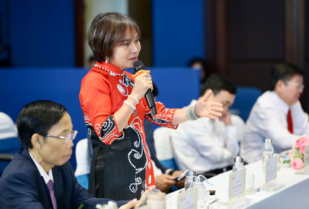 PGS-TS Đ&agrave;m Sao Mai, Ph&oacute; Hiệu trưởng Trường ĐH C&ocirc;ng nghiệp TP HCM, cho rằng cơ sở đ&agrave;o tạo cần đổi mới để tiệm cận thế hệ lao động gen Z