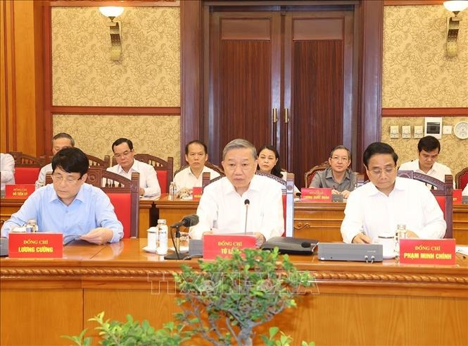 Tổng B&iacute; thư, Chủ tịch nước T&ocirc; L&acirc;m chủ tr&igrave; cuộc họp của Tiểu ban Văn kiện Đại hội XIV- Ảnh 2.