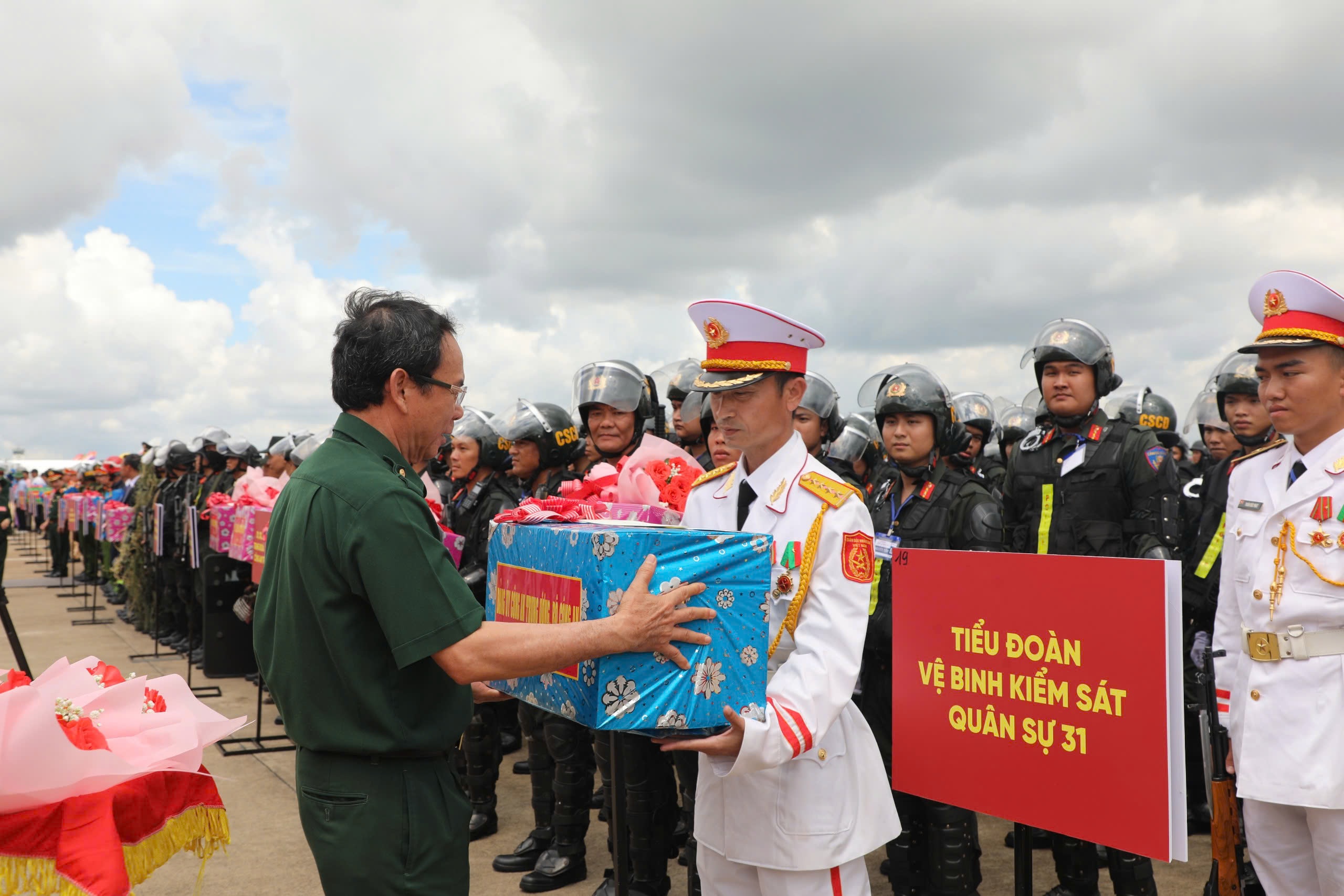 Diễn tập Khu vực ph&ograve;ng thủ TP HCM năm 2024- Ảnh 11.