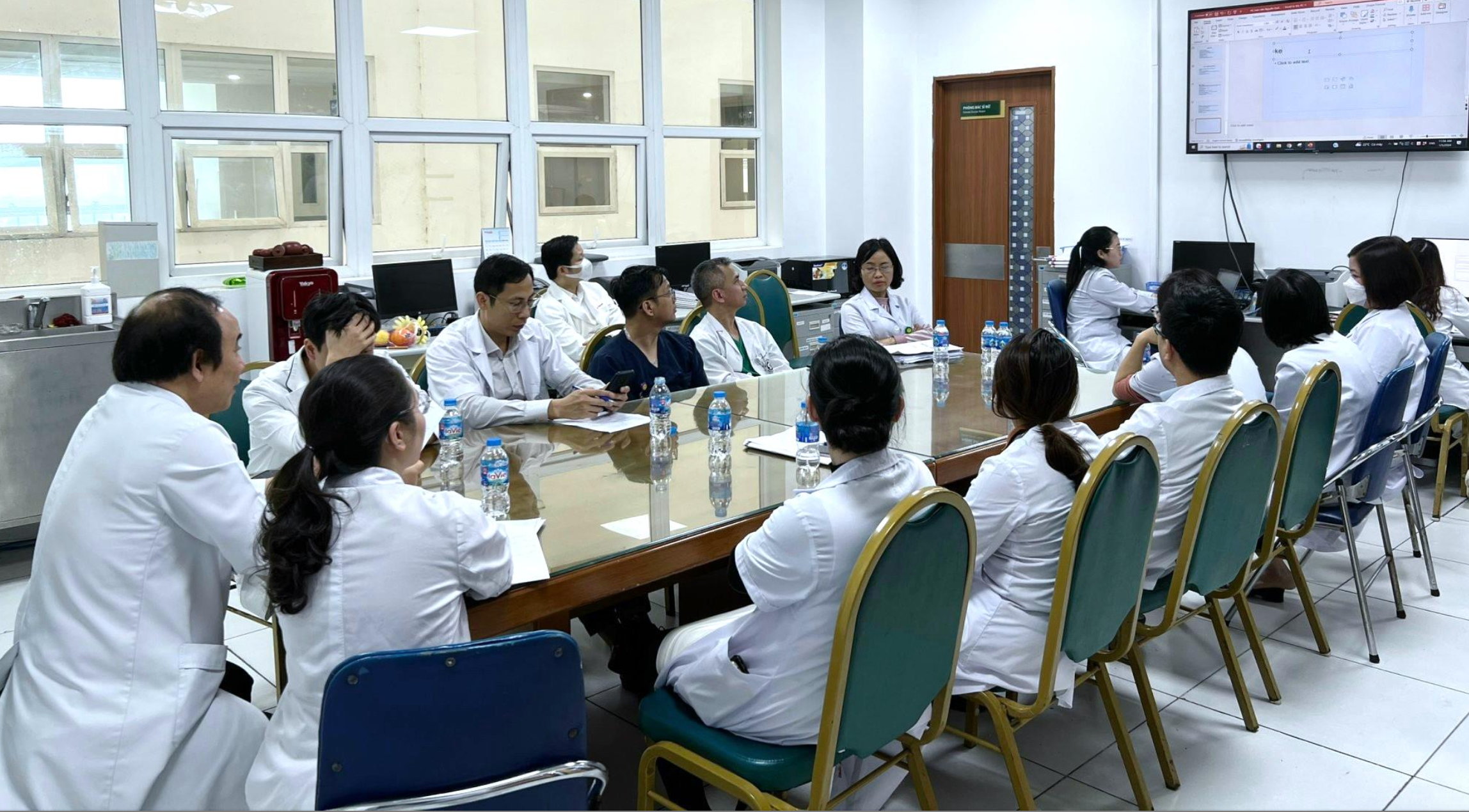 Hơn 200 ngày cứu bệnh nhân mắc bệnh da hiếm gặp- Ảnh 5.