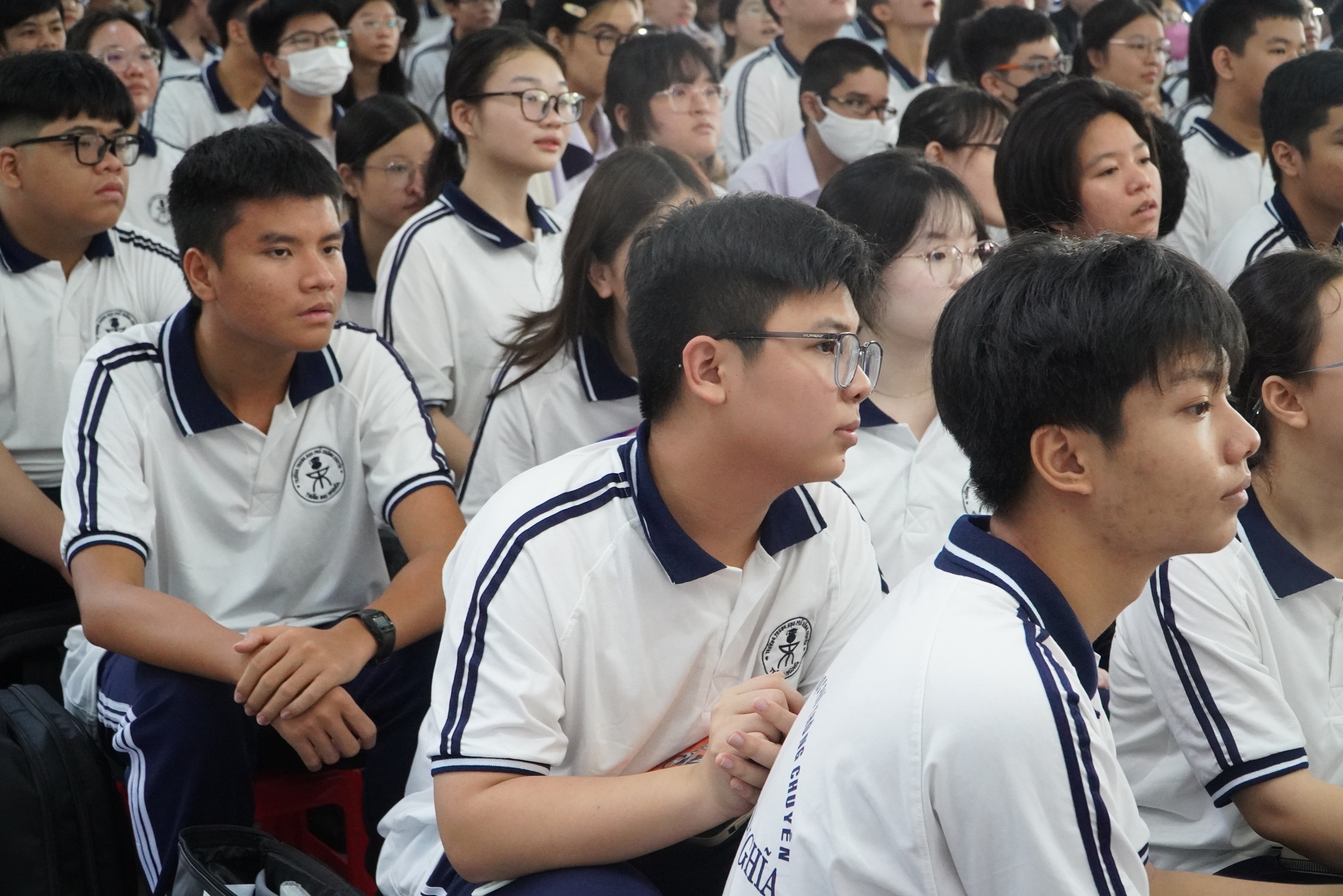 TP HCM: Th&ocirc;ng b&aacute;o ch&iacute;nh thức về đăng k&yacute; nguyện vọng v&agrave; thi v&agrave;o lớp 10 chuy&ecirc;n  - Ảnh 1.