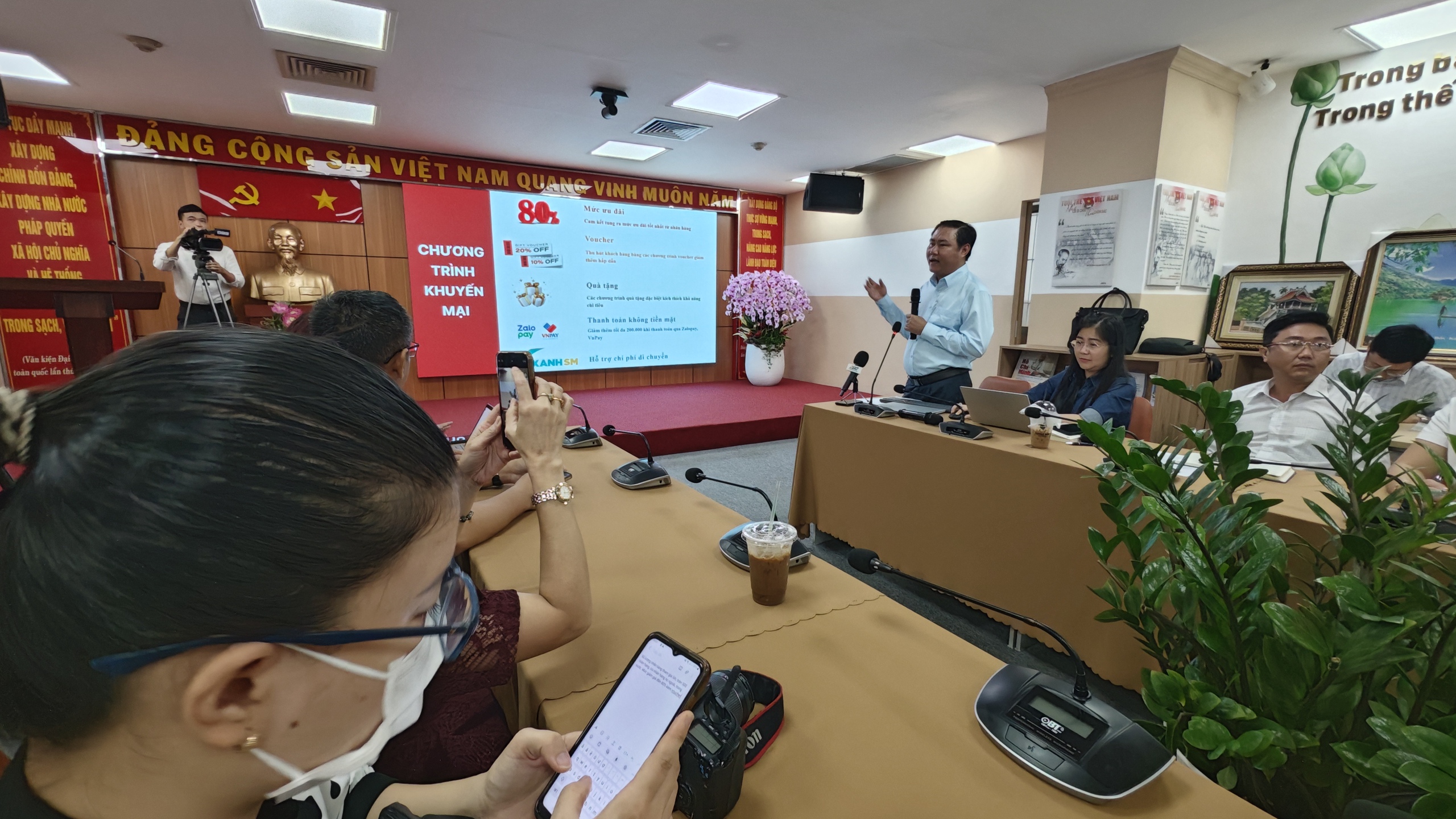 Sự kiện khuyến mãi hàng hiệu lớn chưa từng có, sắp diễn ra ở TP HCM- Ảnh 1.