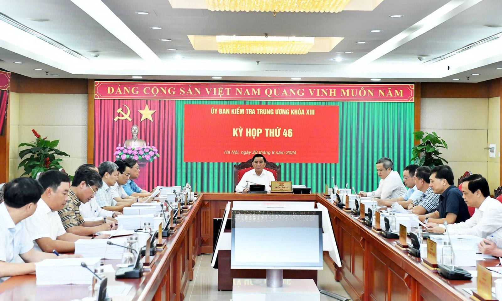 Ủy ban Kiểm tra Trung ương kỷ luật v&agrave; đề nghị kỷ luật h&agrave;ng loạt l&atilde;nh đạo, cựu l&atilde;nh đạo- Ảnh 1.