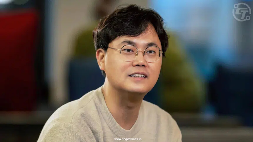 CEO tiền điện tử H&agrave;n Quốc bất ngờ bị đ&acirc;m v&agrave;o cổ ngay tại t&ograve;a giữa phi&ecirc;n xử- Ảnh 1.
