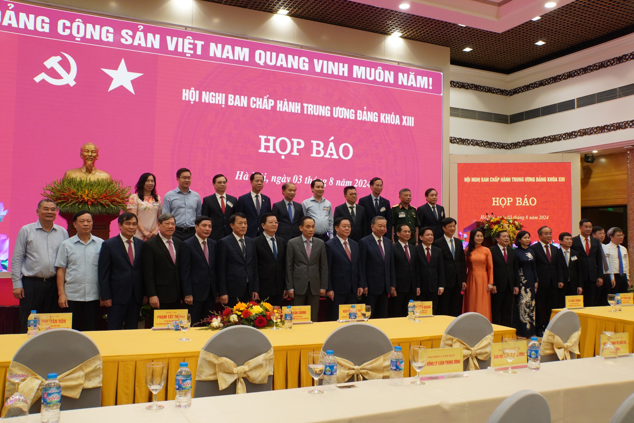 To&agrave;n văn ph&aacute;t biểu của Tổng B&iacute; thư, Chủ tịch nước T&ocirc; L&acirc;m tại họp b&aacute;o- Ảnh 3.