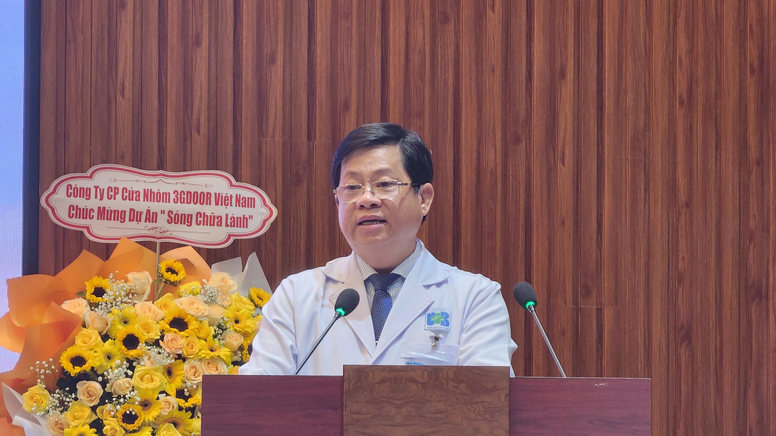 10 tỉ đồng hỗ trợ kinh ph&iacute; điều trị cho trẻ em mắc bệnh hiểm ngh&egrave;o- Ảnh 3.