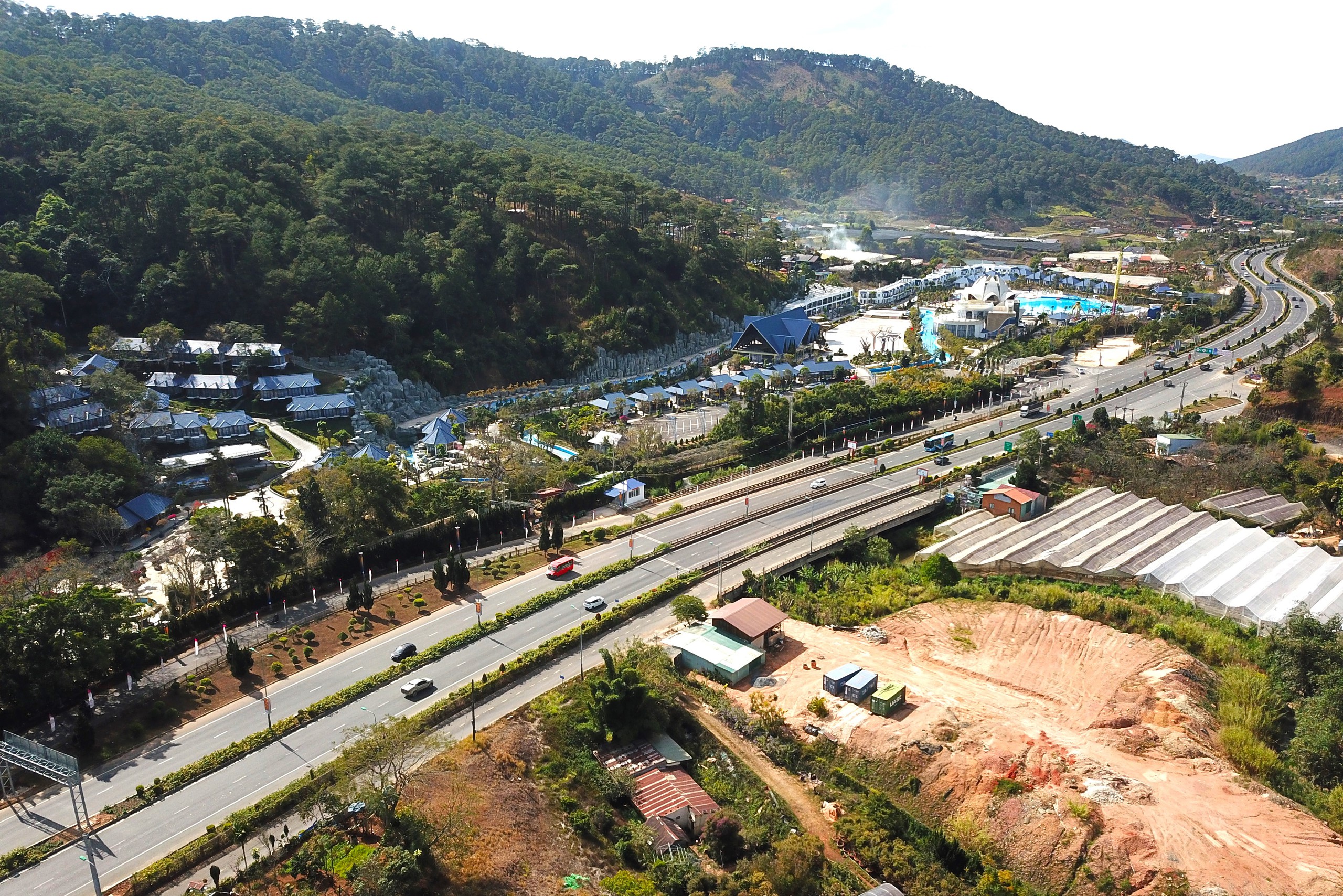 Lâm Đồng: Quyết tâm 500 ngày hoàn thành 140 km đường cao tốc- Ảnh 1.