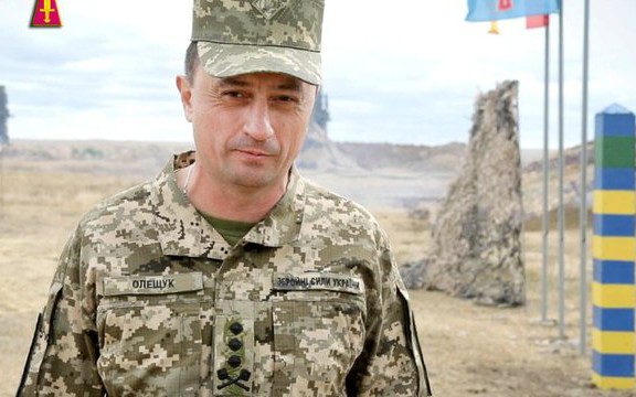 Tổng thống Zelensky cách chức tư lệnh không quân Ukraine
