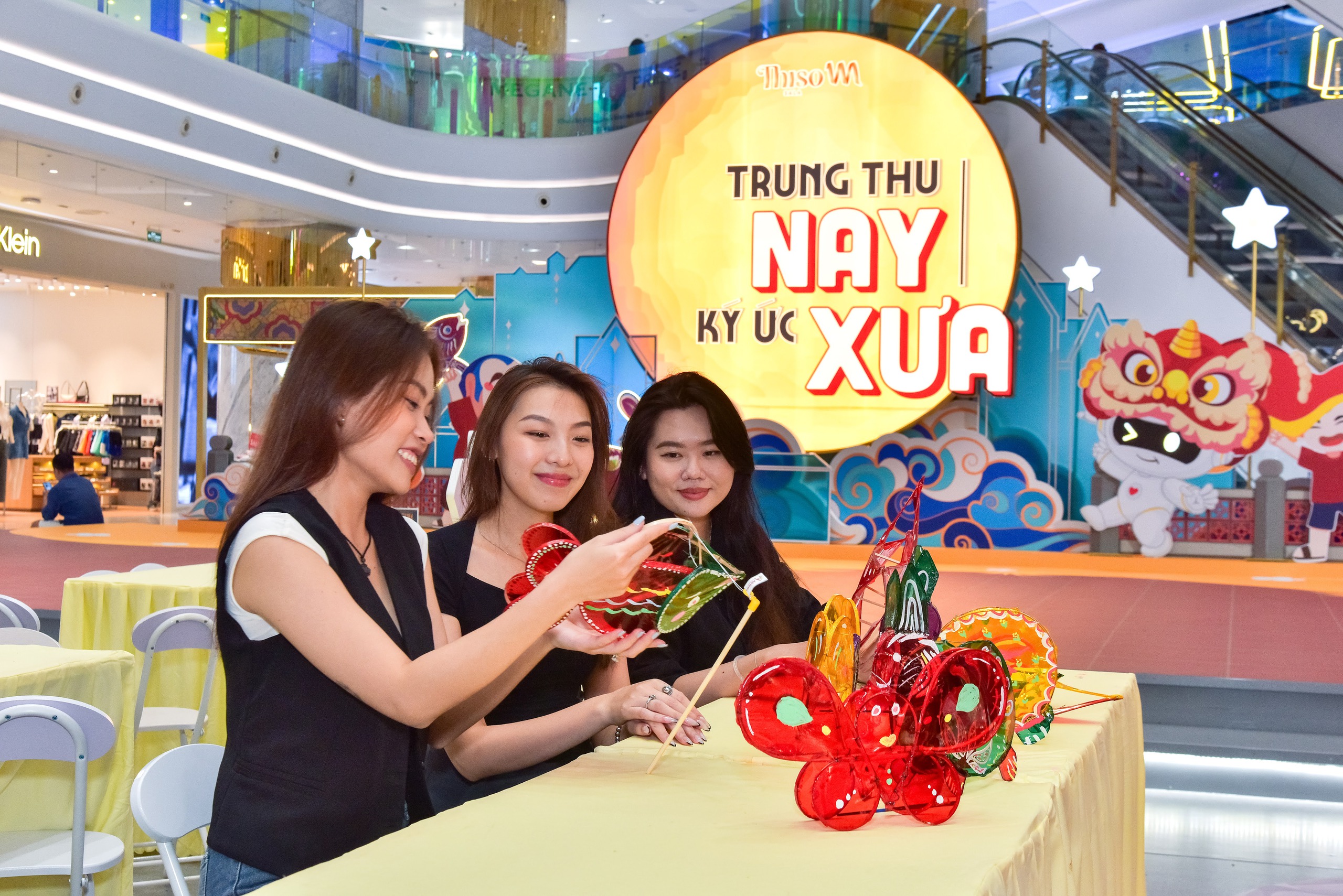 Kh&aacute;m ph&aacute; kh&ocirc;ng gian lễ hội Trung thu đặc sắc tại Thiso Mall- Ảnh 4.