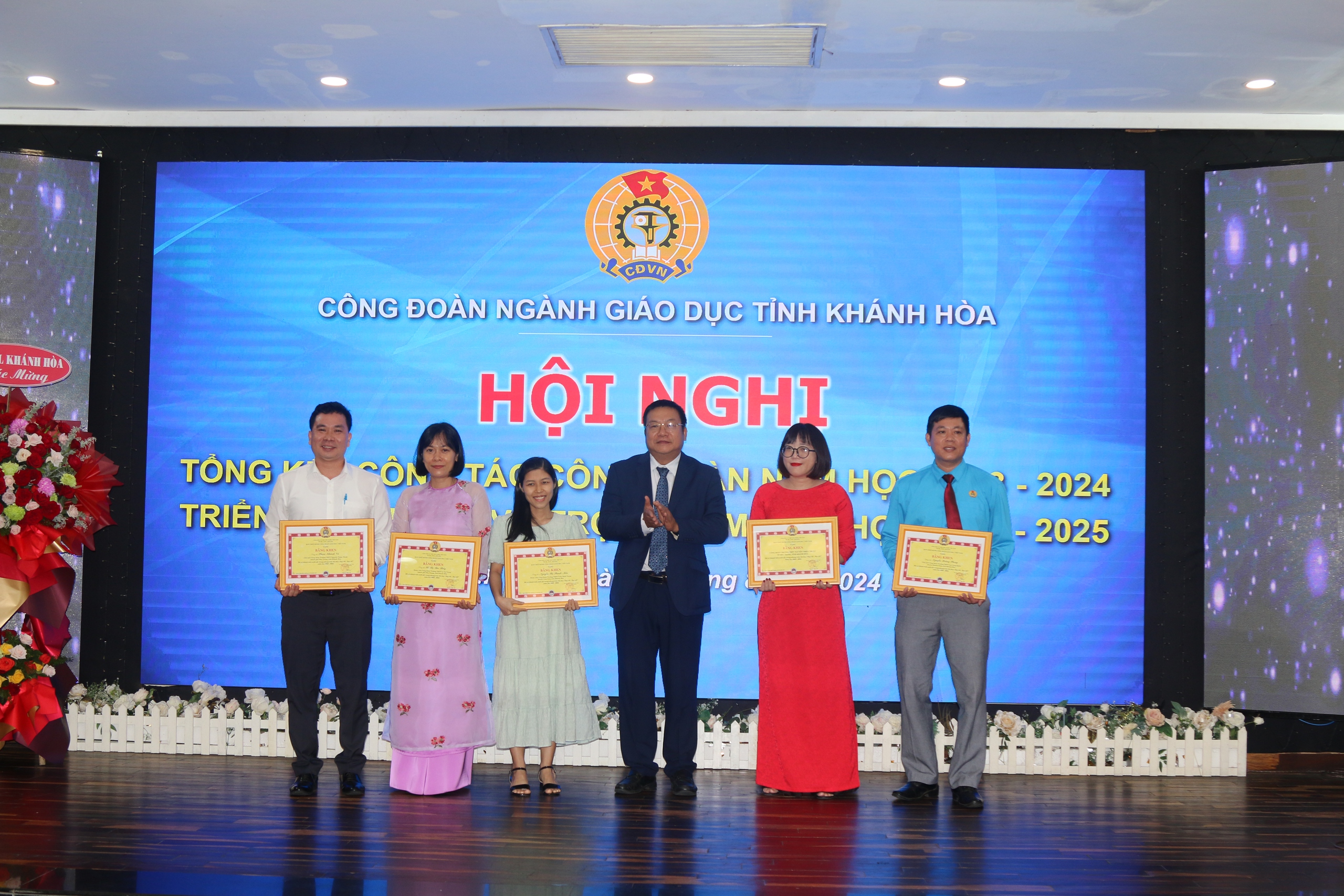 C&ocirc;ng đo&agrave;n ng&agrave;nh Gi&aacute;o dục Kh&aacute;nh Ho&agrave; triển khai nhiệm vụ năm học 2024-2025- Ảnh 2.